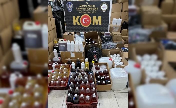 Sosyal medya üzerinden elektronik sigara satışına polis baskını