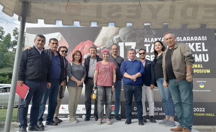 Taş Heykel Sempozyumu heykeltıraşlarına ziyaret