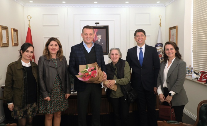 ALKÜ Tazelenme Üniversitesi öğrencilerinden Kaymakam Ürkmezer'e ziyaret