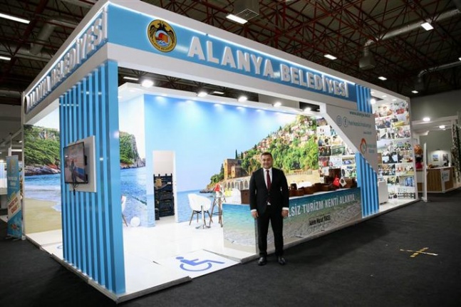 Başkan Yücel Engelsiz Yaşam Fuarı'nda