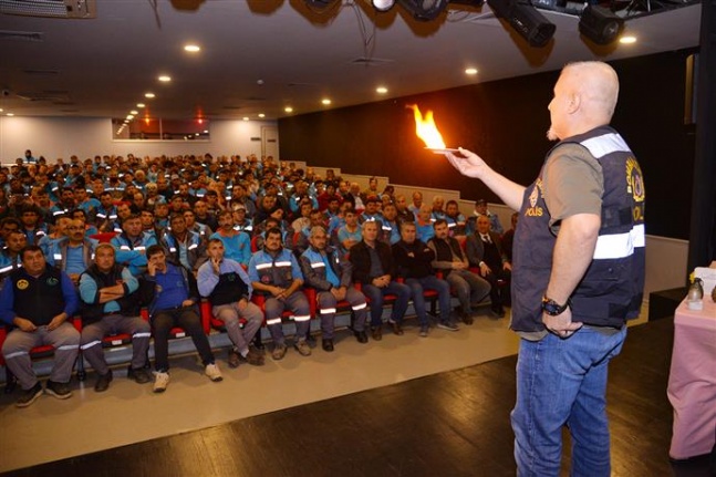 Alanya Belediye personeline trafik, şüpheli paket ve şahıs eğitimi