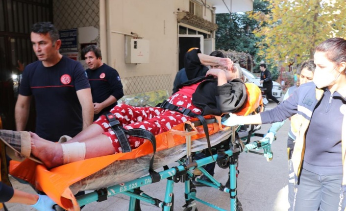 Alanya'da balkonda baygınlık geçiren Alman uyruklu kadını itfaiye kurtardı