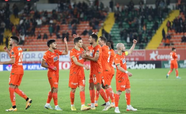 Alanya'nın hamsi bayramı: 5-0