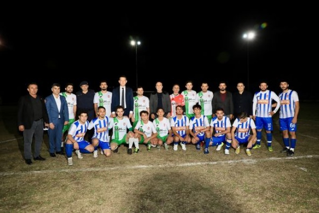 Kaymakam Ürkmezer Demirtaş Spor Kulübü tarafından düzenlenen futbol turnuvası açılışına katıldı
