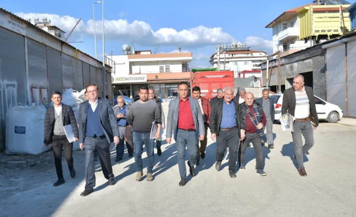 MHP Alanya'dan esnaf ziyareti