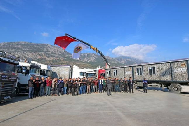 Alanya Belediyesi'nden deprem bölgesine konteyner desteği