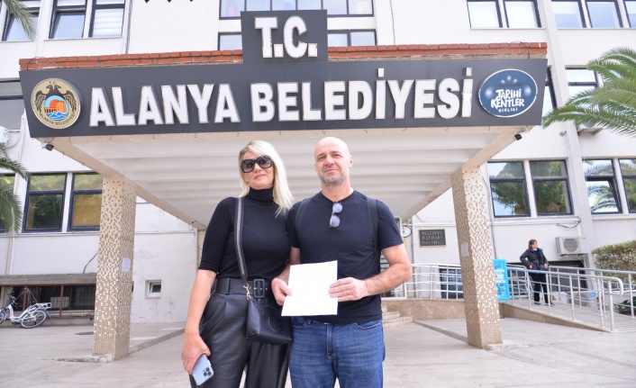 Bosnalı iş insanından Alanya Belediyesi'nin konteyner kampanyasına destek