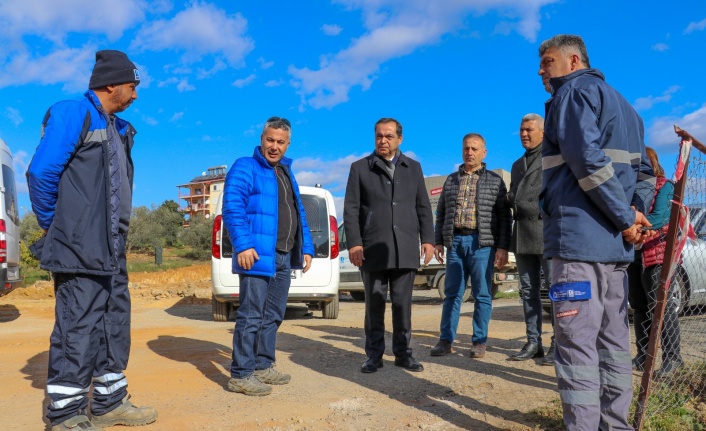 Gazipaşa Belediyesi Akalan İlk ve Ortaokulu'nun 30 yıllık kanalizasyon sorununu çözdü