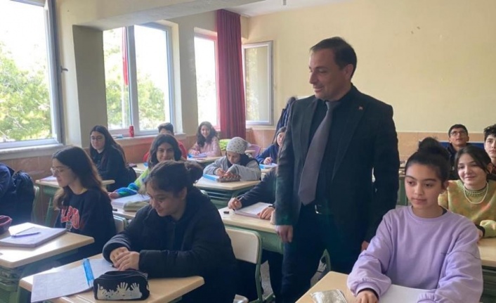 Gazipaşa’da depremzede çocuklar okula başladı