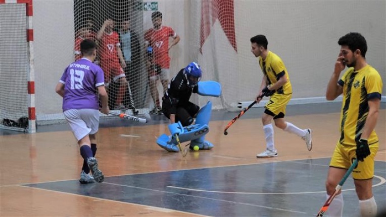 Salon Hokeyi Süper Lig 2. Etap Lideri Gazipaşa Polisgücü