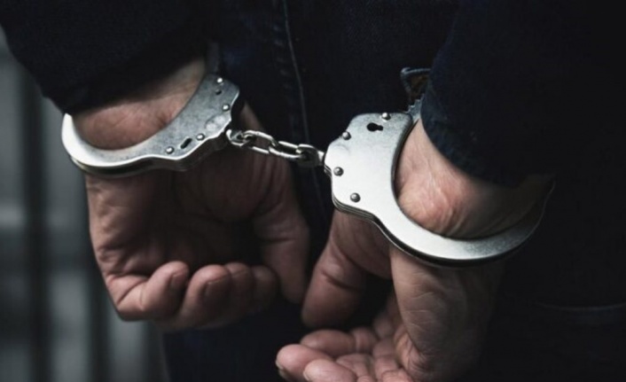 Alanya’da iş yerlerinden hırsızlık yapan zanlı tutuklandı