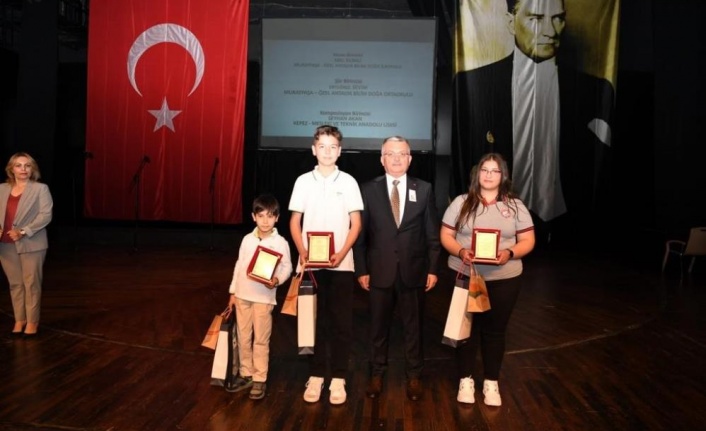 Atatürk'ün Antalya'ya gelişinin 93'üncü yıldönümü törenle kutlandı
