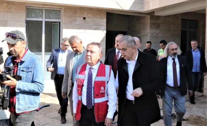 Başkan Böcek: “Uncalı Kent Mezarlığı yenileme çalışması bir ay içinde tamamlanacak”