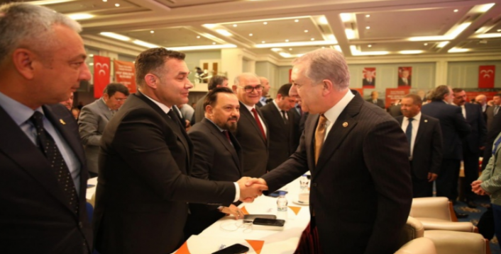 Başkan Yücel MHP Belediye Başkanları Toplantısı’na katıldı