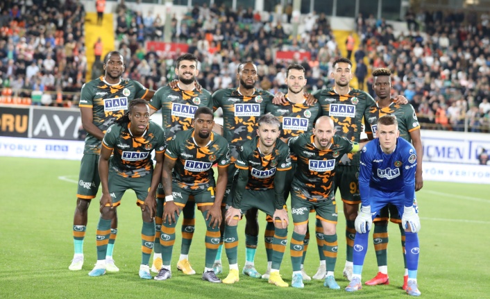 Alanyaspor, Galatasaray’a farklı mağlup oldu