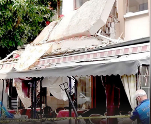 Alanya'da kopan balkon restorana çöktü