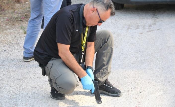 Kız arkadaşını öldürüp kendi kafasına ateş eden genç hayatını kaybetti