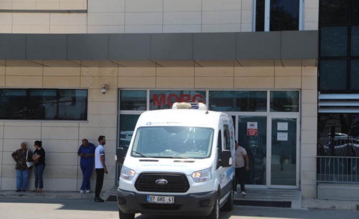 Otomobildeki gürültü tartışması 18 yaşındaki gencin hayatına mal oldu