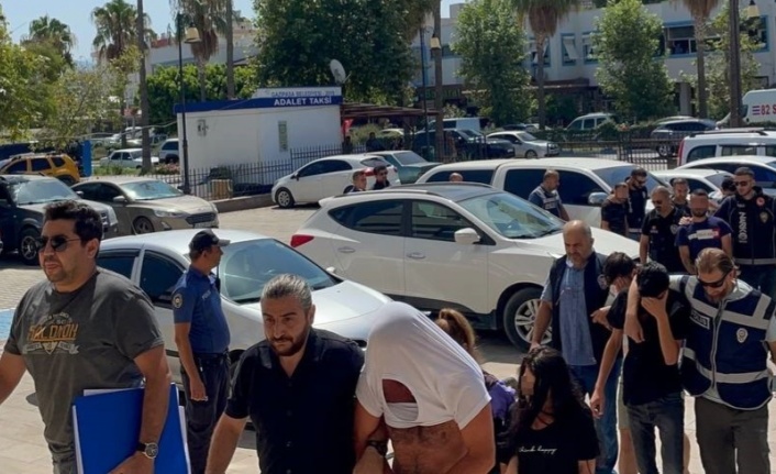 Uyuşturucu operasyonunda 7 tutuklama