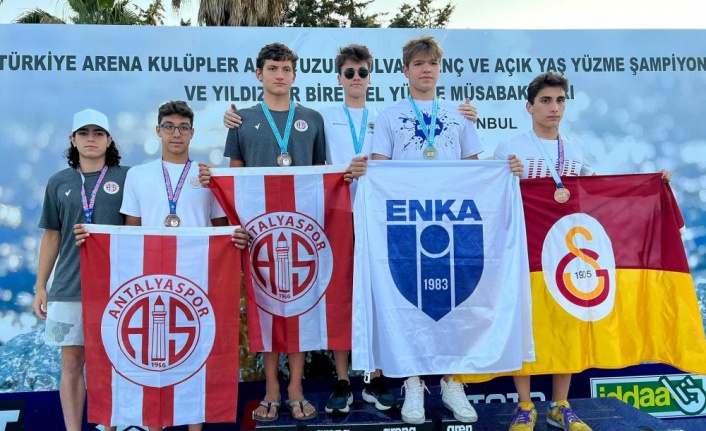 Antalyaspor, yüzmede sezonu başarıyla tamamladı