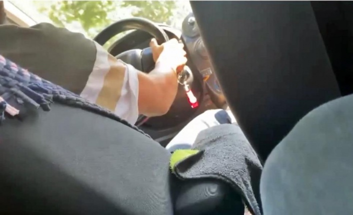 Korsan taksilere müşteri kılığındaki polis şoku