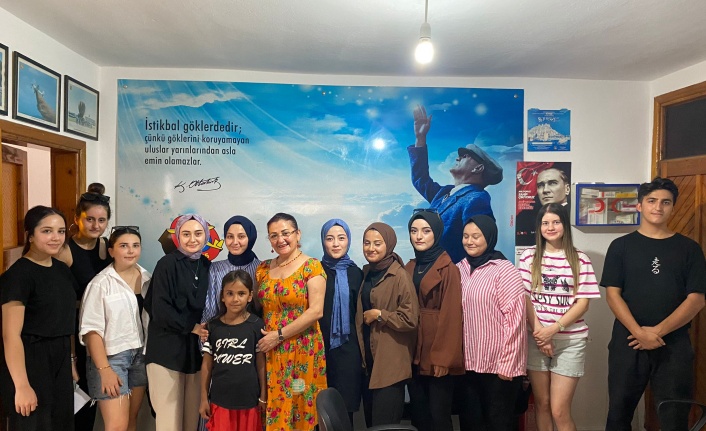 Üniversite öğrencilerine burs desteği bu yıl da devam ediyor