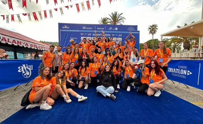 ALKÜ öğrencilerinden spora gönüllülük damgası