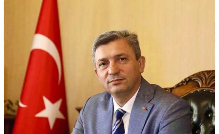 Antalya Valisi Şahin: "Yaşasın millet, yaşasın devlet, yaşasın Cumhuriyet"