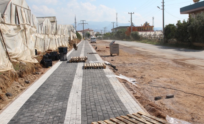Payallar Atatürk Caddesi yeni kaldırımı ile modern bir görünüme kavuşuyor