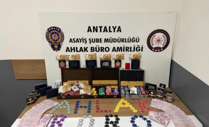 Kumar oynatılan 5 iş yerine adli işlem yapıldı