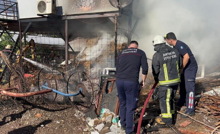 Saman balyası yangını