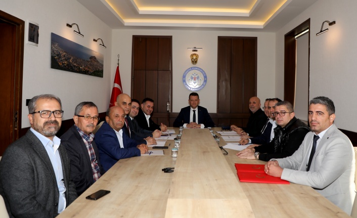 ‘Cumhuriyetimizin 100. yılında 1000 genç ile maça’ projesi imzalandı