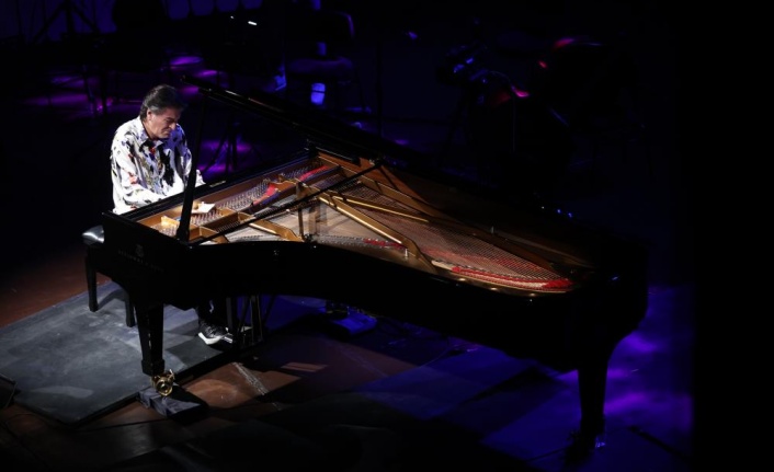 Dorantes, Flamenko rüzgarı estirdi