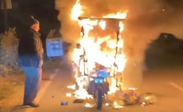 Alanya'da alevler içinde küle dönüşünü izledi