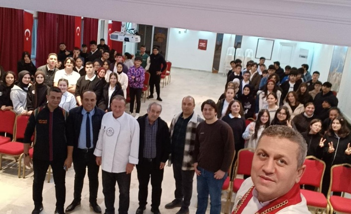 Alanya ‘da Geleceğin Yıldızları şefleri ile buluştu