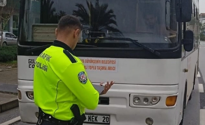 Alanya'da halk otobüsleri ceza yedi