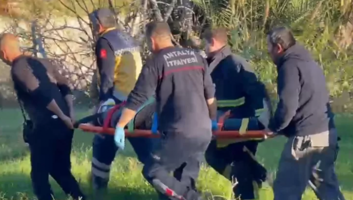 Alanya’da alkollü şahıs kayalıklardan düştü