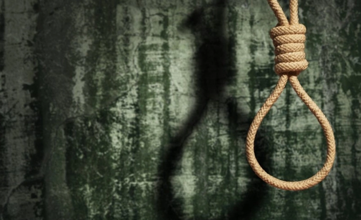 Alanya’da girdiği bunalım intihara sürükledi