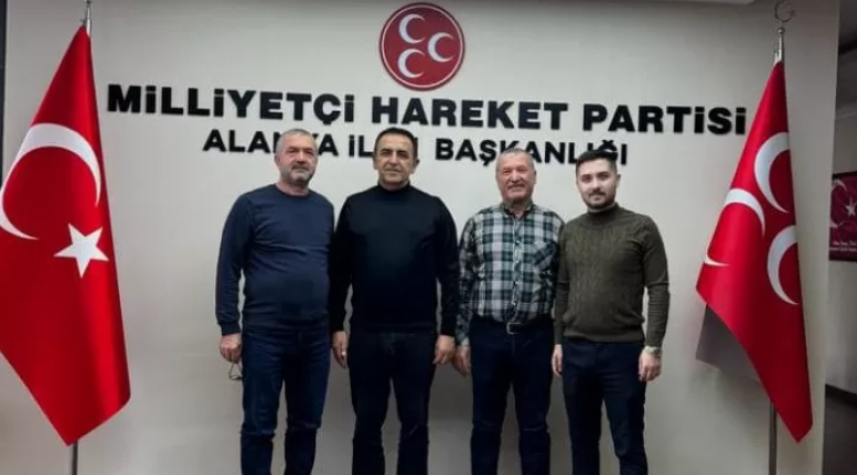 Alanya’da Özdemir kardeşler MHP’de