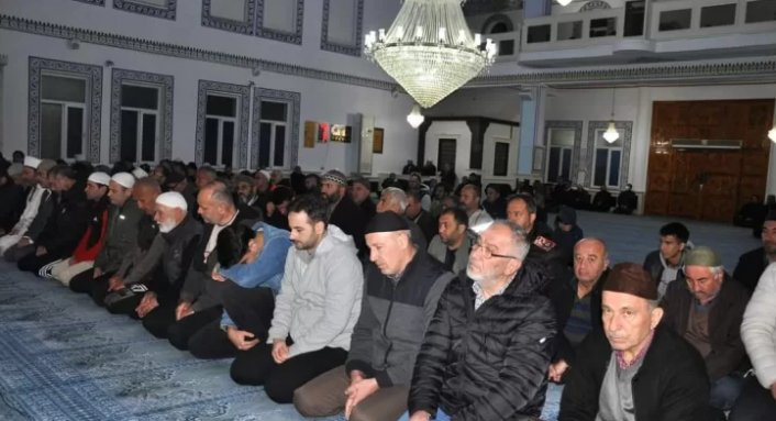 Avsallar Fatih Camii’nde sabah namazı buluşması