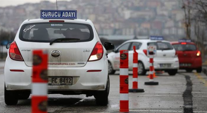 Ehliyet sınavlarında skandal! Alanya’da joker oyunu