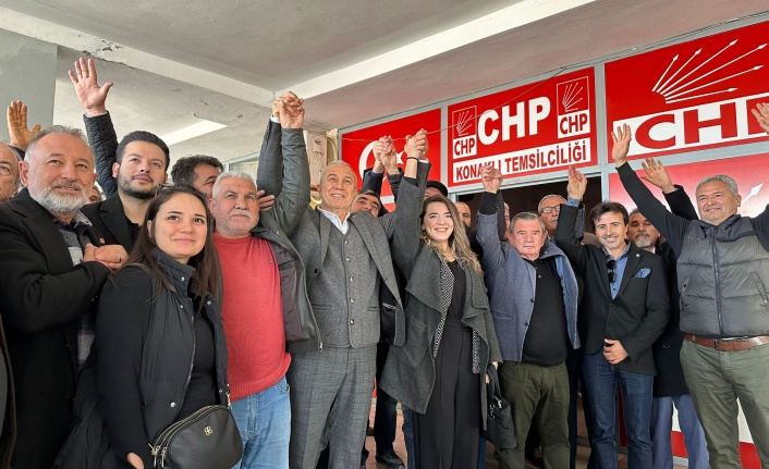 Osman Tarık Özçelik CHP örgütünü ziyaretlerine devam ediyor