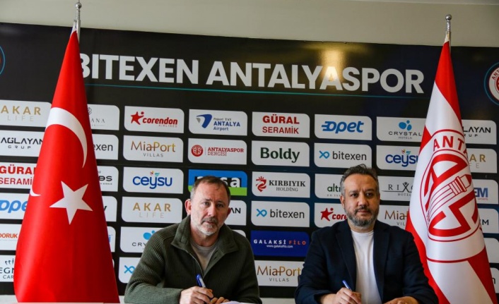 Sergen Yalçın: “Hedefimiz takımı bir an önce yukarı çıkarmak”