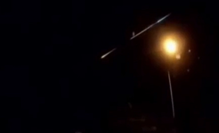 Antalya’ya meteor düştü, o anlar kamerada