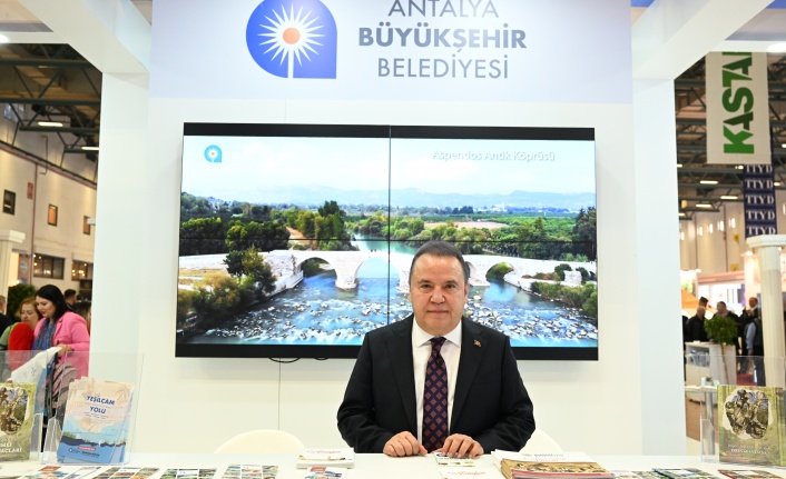 Başkan Böcek EMITT Fuarı’nda: Antalya EMITT’te tanıtılıyor