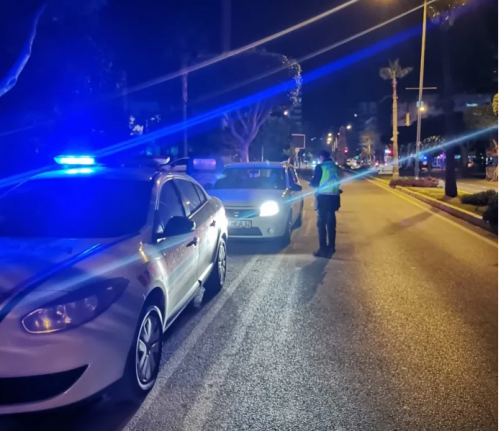 Bir günde 14 araç men edildi