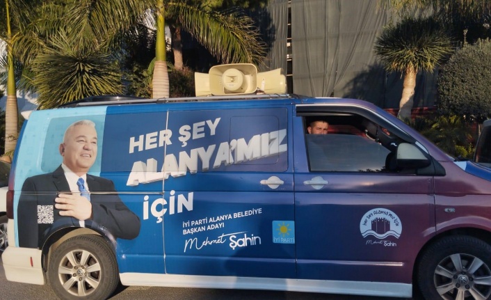 Mehmet Şahin sahaya ilk inen isim oldu