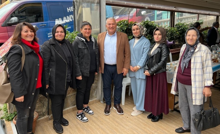 Şahin, turizmciler ve kadınlarla bir araya geldi