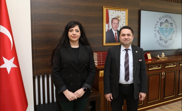 ALKÜ'lü akademisyene Oxford Üniversitesi'nden davet