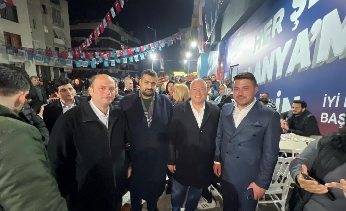 CHP'li gençlerden Şahin'e destek